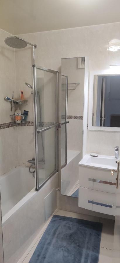 Chambre Chez L'Habitant A 5 Minutes Du Metro Ивры-Сур-Сеине Экстерьер фото